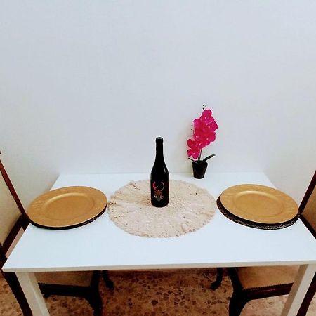 Casa Vacanza Nonna Emma Villa Lizzano  Buitenkant foto