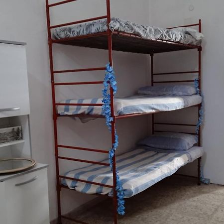 Casa Vacanza Nonna Emma Villa Lizzano  Buitenkant foto